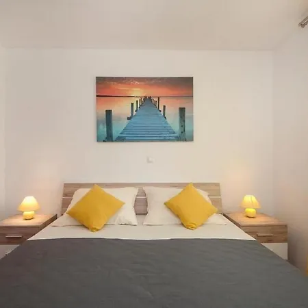 With A Swimming Pool Kastel Luksic, - 20582 Apartment Kastela