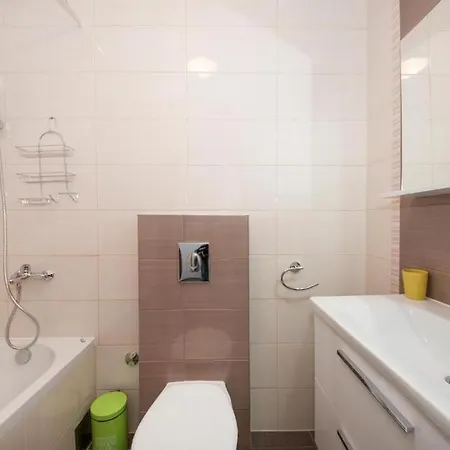 Apartment With A Swimming Pool Kastel Luksic, - 20582