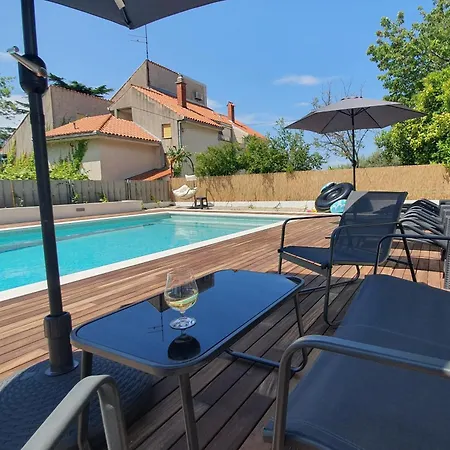 With A Swimming Pool Kastel Luksic, - 20582 Kastela