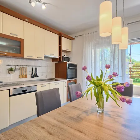 With A Swimming Pool Kastel Luksic, - 20582 Apartment Kastela