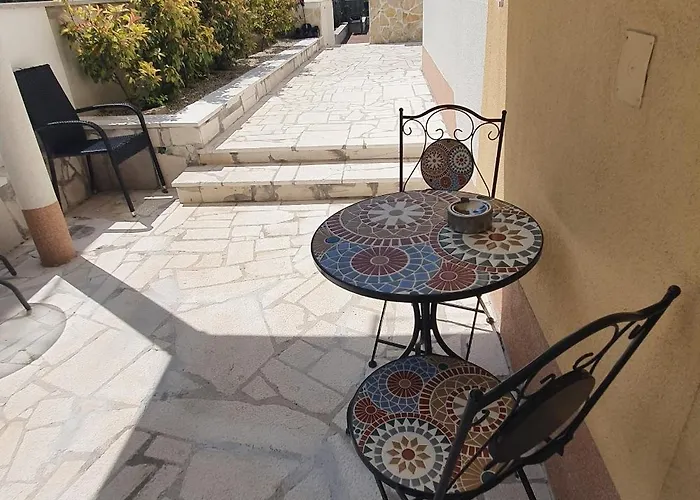 Apartmán Family-friendly With Swimming Pool Kastel Luksic, - 20582 Kaštela